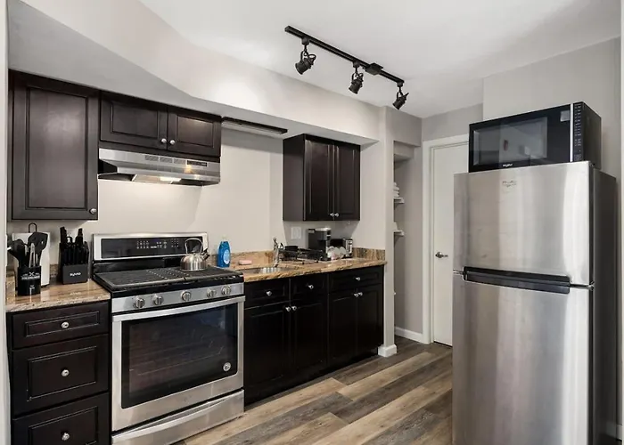 Stylish With Modern Touches Peoria